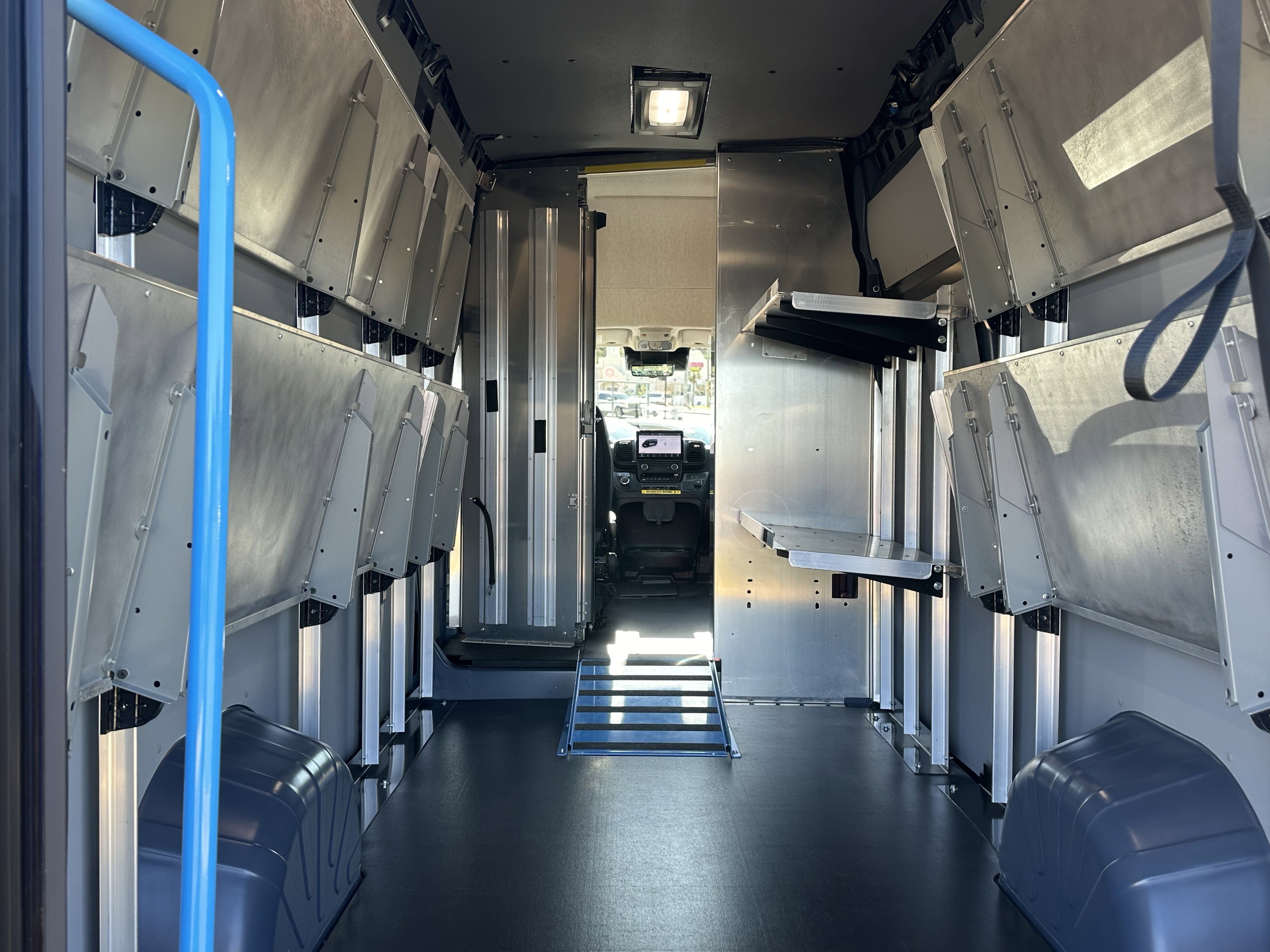 Used 2024 RAM ProMaster 3500 image 21