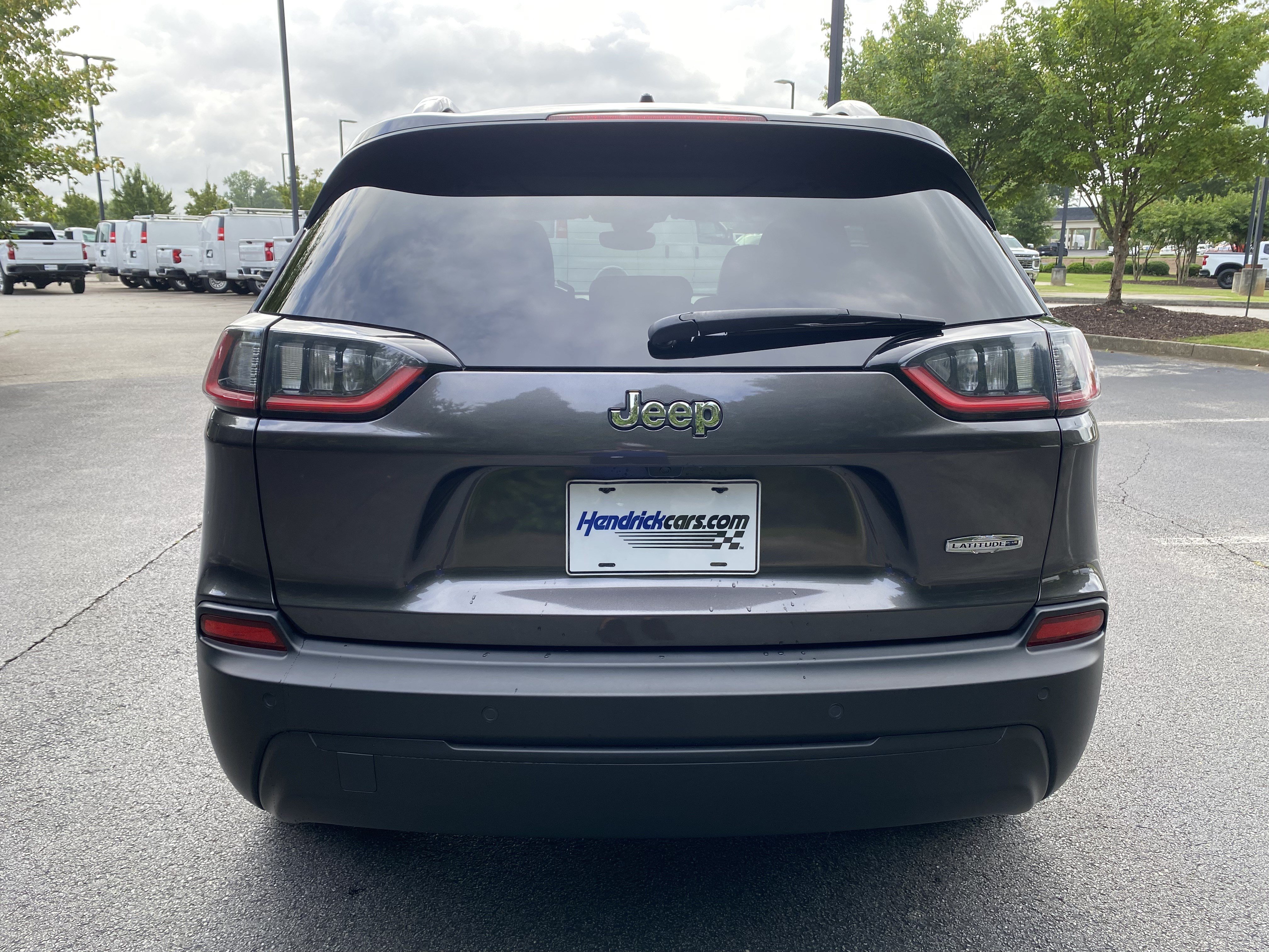 Used 2021 Jeep Cherokee Latitude Plus w/ Sun & Sound Group FWD image 8