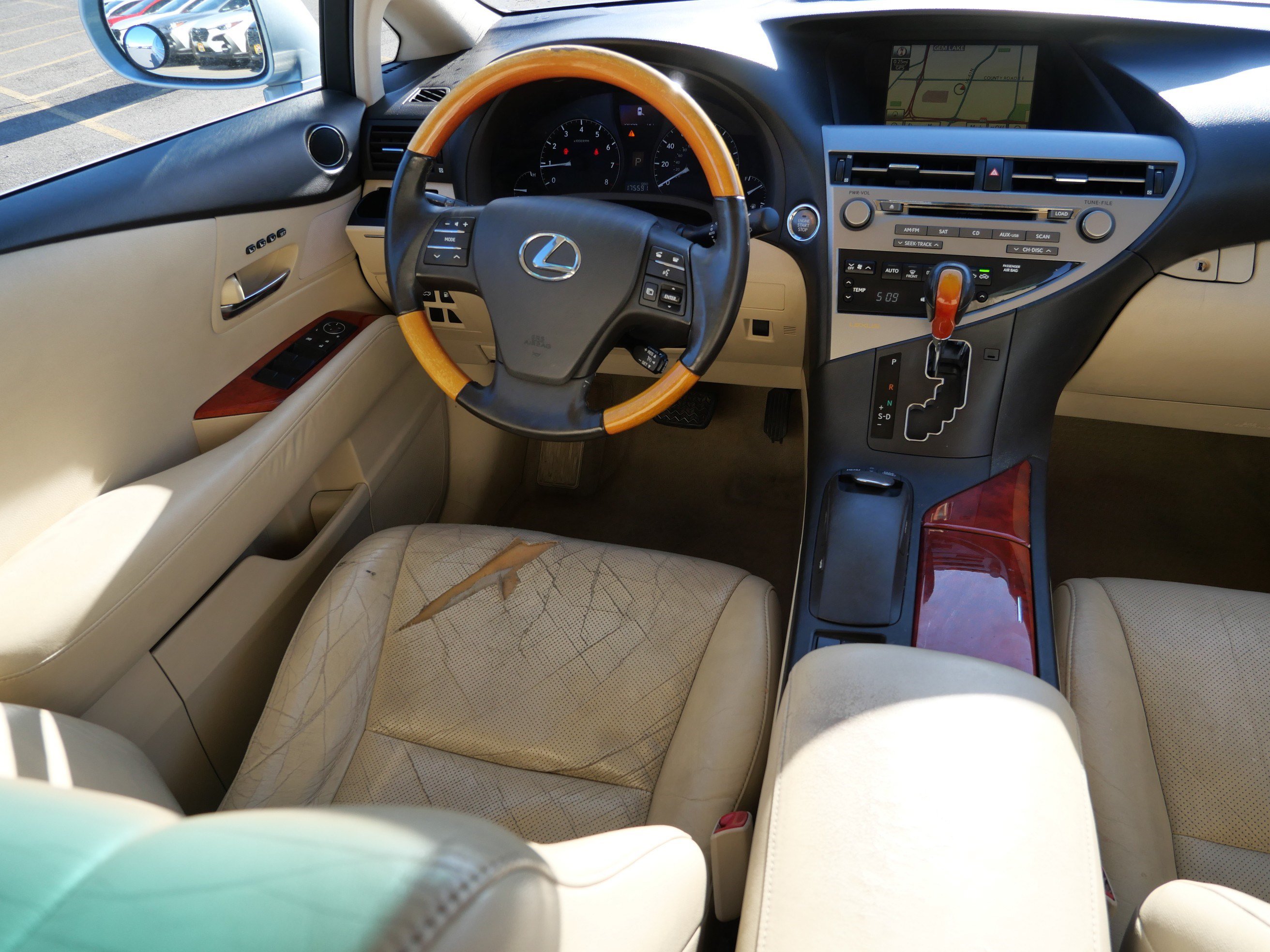 Used 2010 Lexus RX 350 2WD w/ Premium Pkg image 9