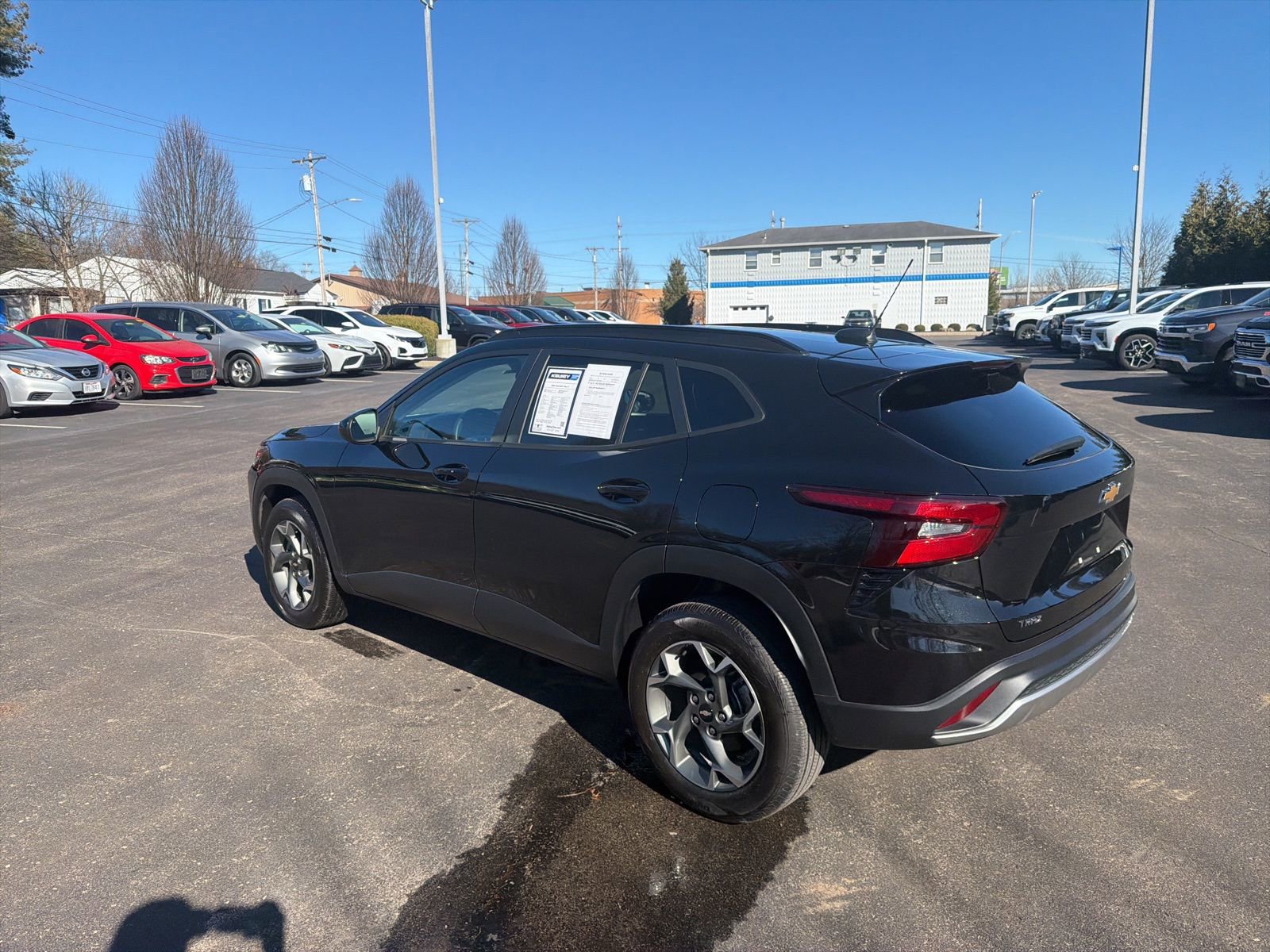 Used 2024 Chevrolet Trax LT w/ Driver Confidence Package image 3