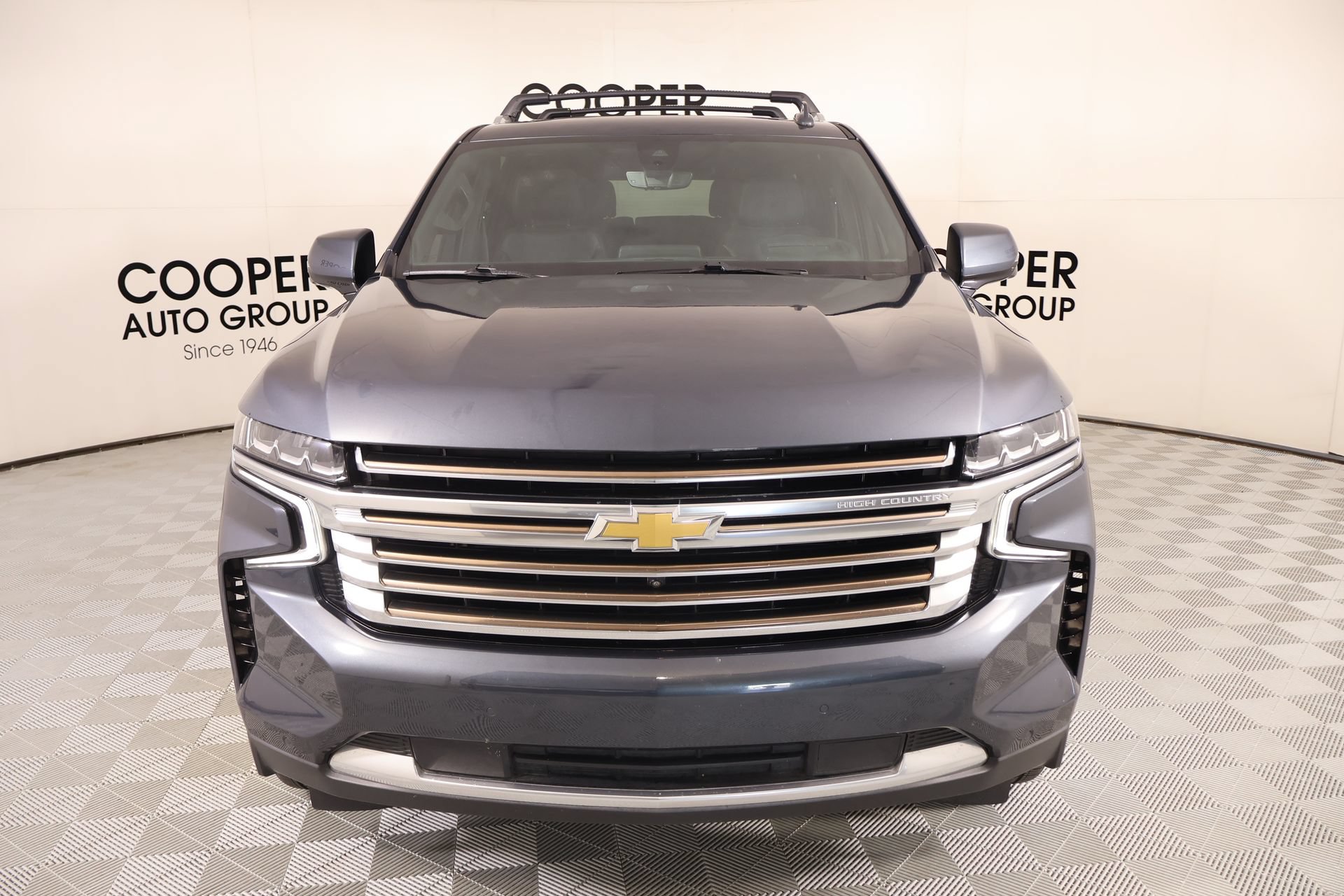Used 2021 Chevrolet Suburban High Country AWD/4WD image 10