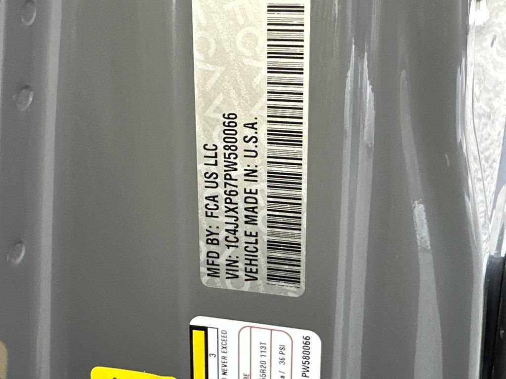 Used 2023 Jeep Wrangler Unlimited Sahara w/ Cold Weather Group image 35