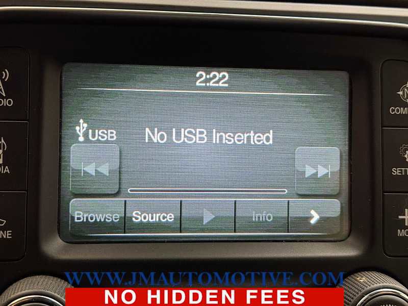 Used 2017 RAM 1500 Express w/ Express Value Package image 24