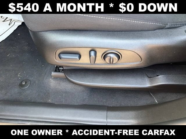 Used 2024 Chevrolet Traverse LT w/ LPO, Floor Liner Package AWD/4WD image 16