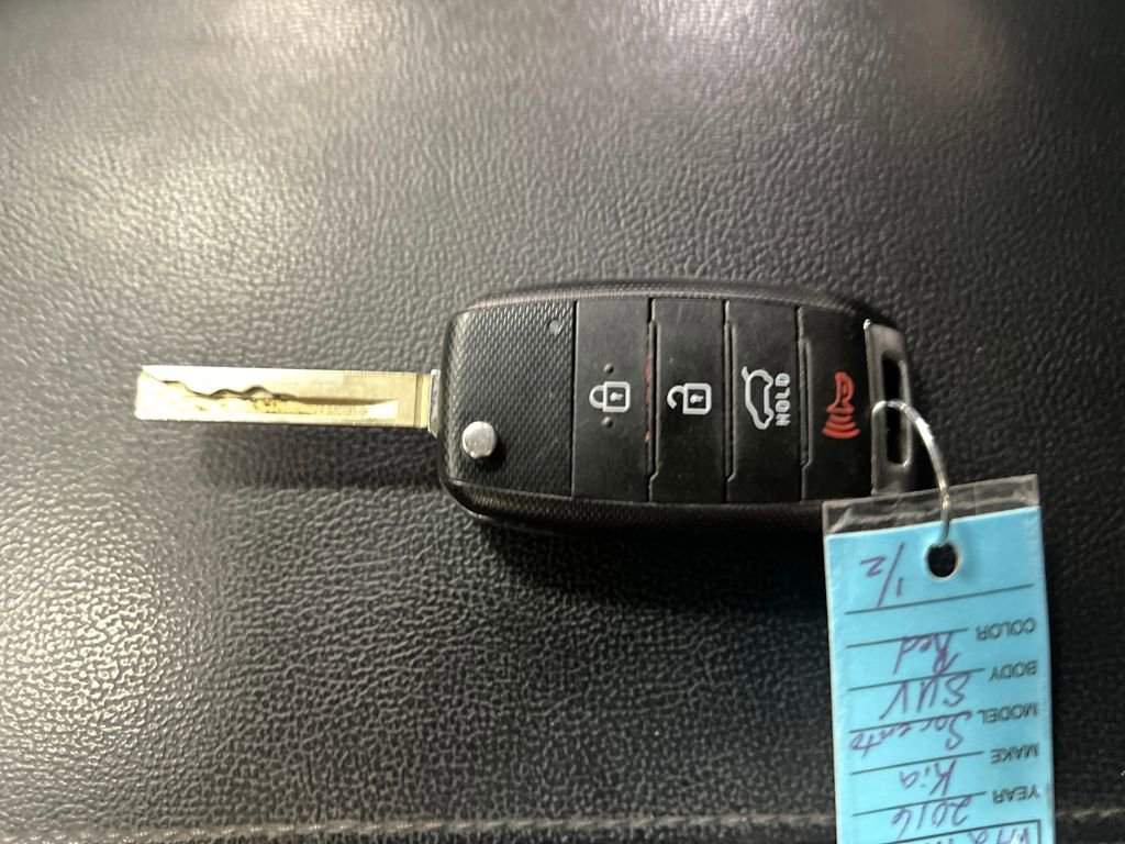 Used 2016 Kia Sorento EX image 32