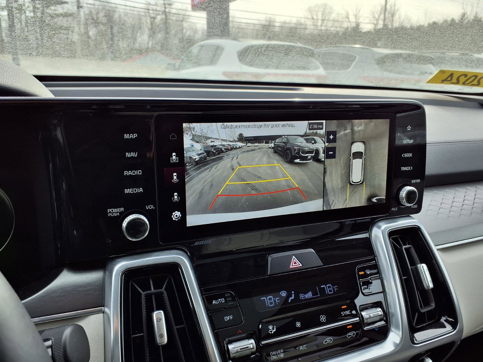 Used 2024 Kia Sorento SX Prestige image 10