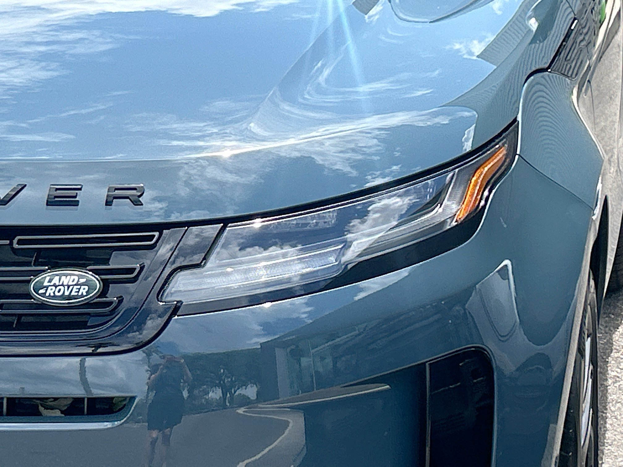 Used 2026 Land Rover Range Rover Evoque S image 6