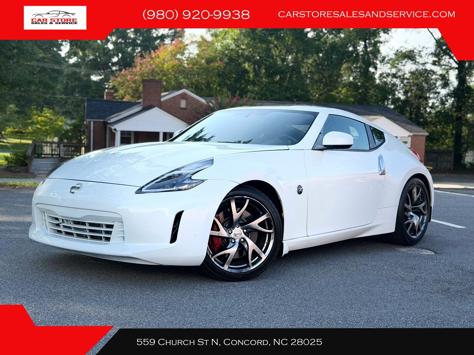 Used 2014 Nissan 370Z Touring w/ Sport Package RWD image 1