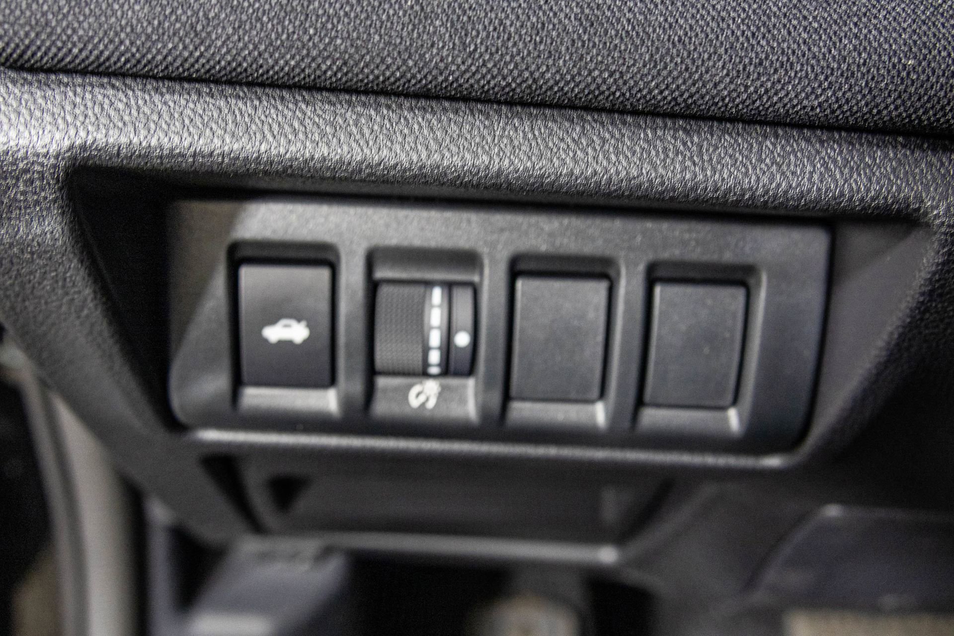 Used 2025 Subaru Legacy Premium image 31