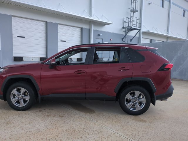Certified 2025 Toyota RAV4 XLE FWD image 9