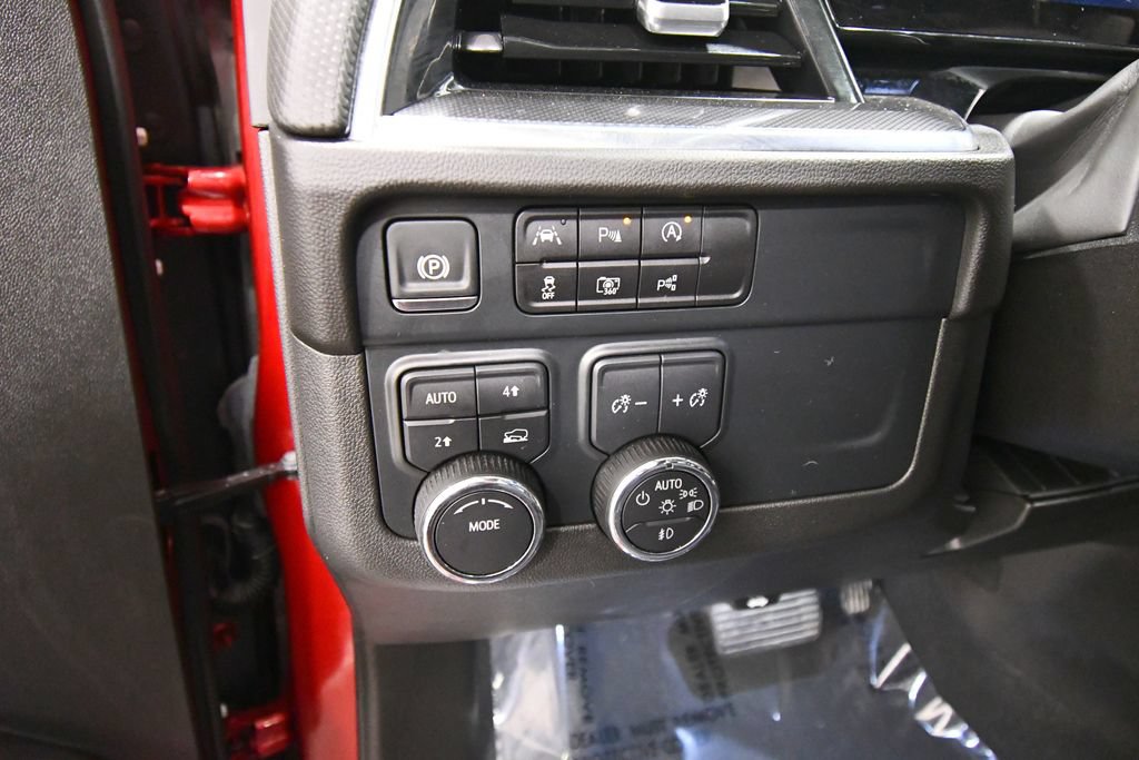 Used 2025 Chevrolet Tahoe RST w/ Comfort Package AWD/4WD image 20