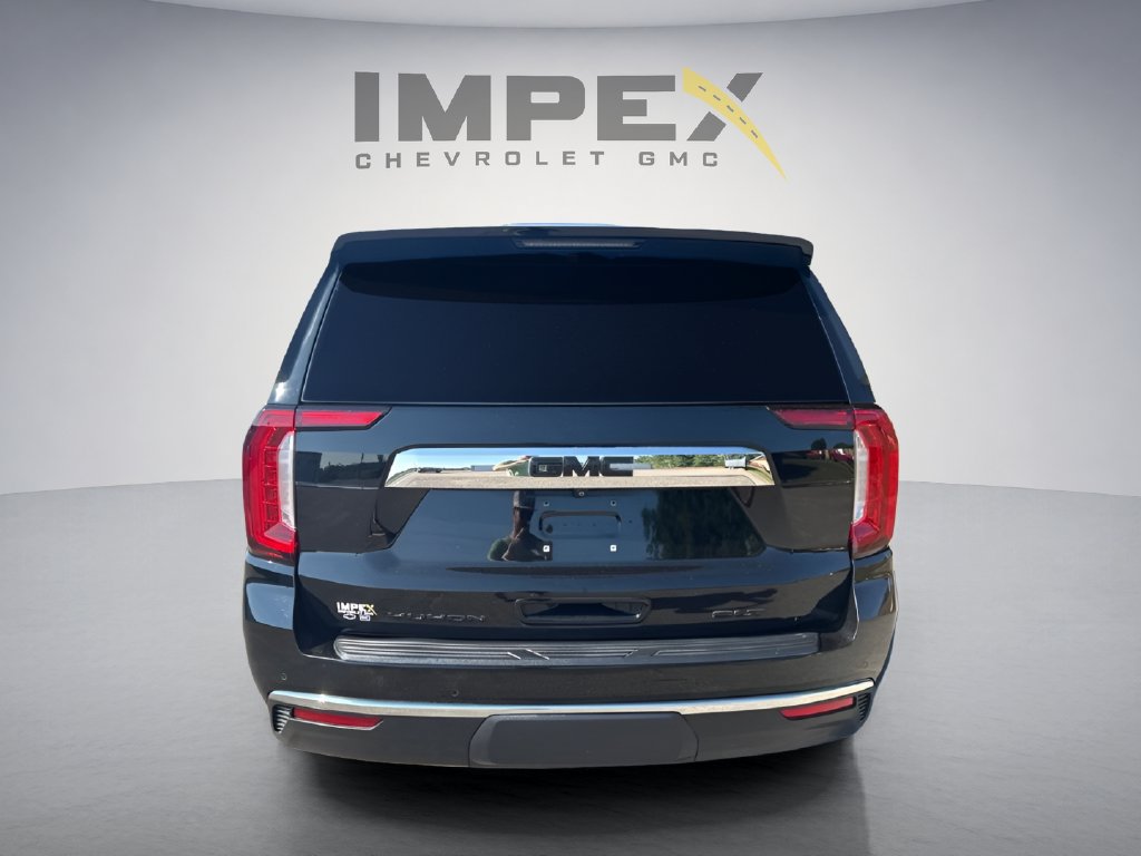 Used 2021 GMC Yukon SLT w/ SLT Premium Package AWD/4WD image 4