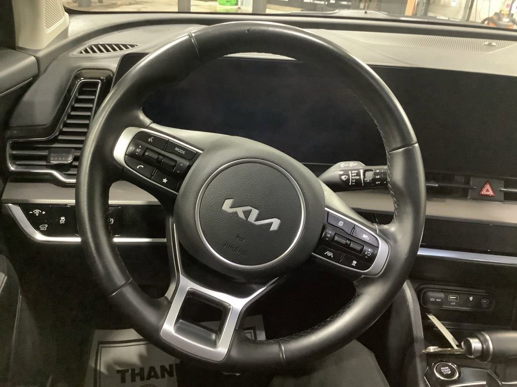Used 2023 Kia Sportage SX image 12