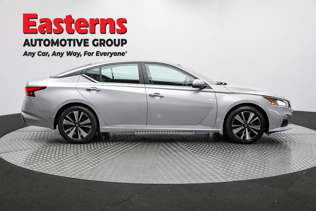 Used 2022 Nissan Altima 2.5 SV image 4