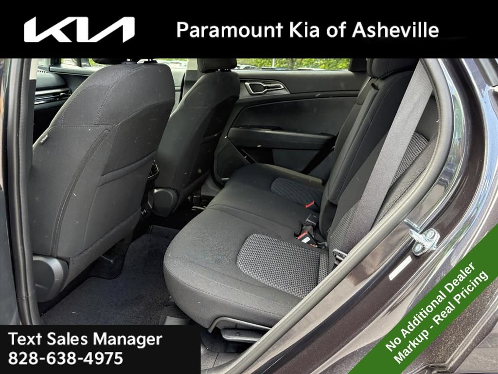New 2026 Kia Sportage LX w/ LX Convenience Package AWD/4WD image 21