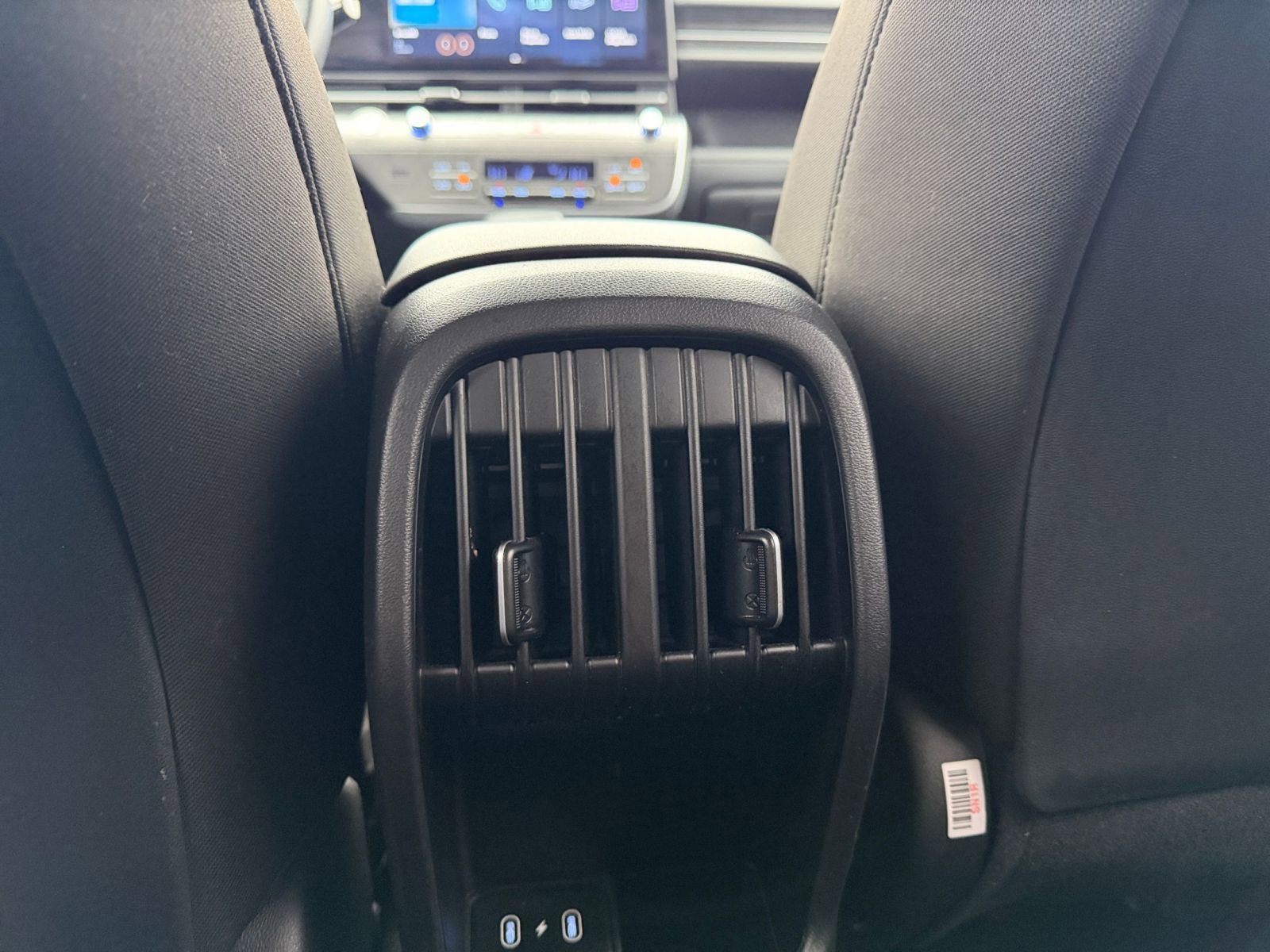 Used 2025 Hyundai Kona SEL image 24