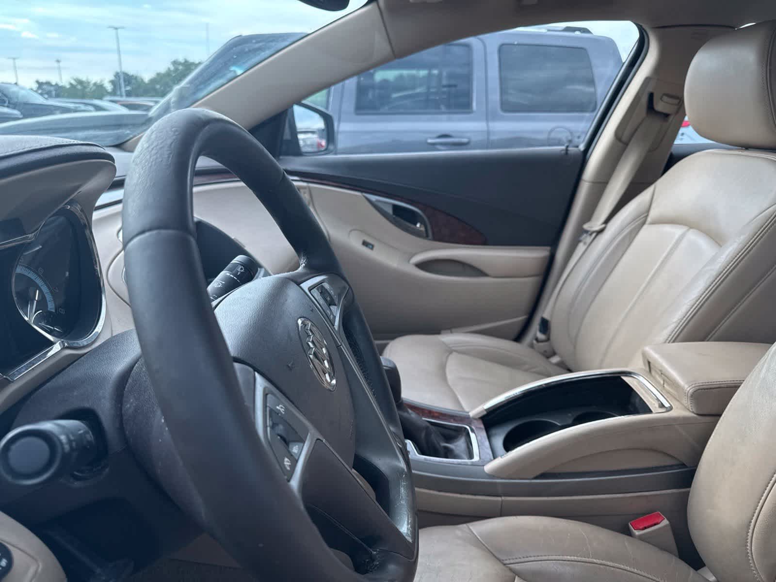 Used 2010 Buick LaCrosse CXL FWD image 32