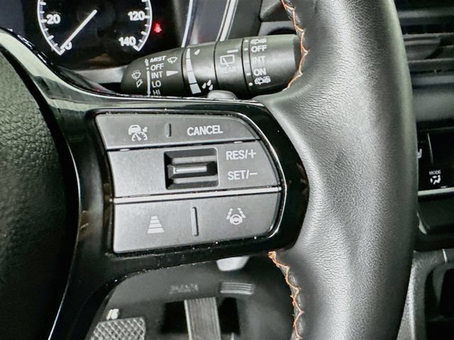 Certified 2025 Honda Pilot Sport image 11