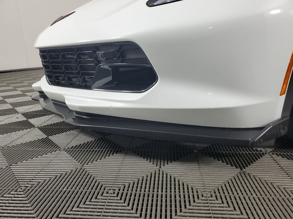 Used 2019 Chevrolet Corvette Z06 image 11