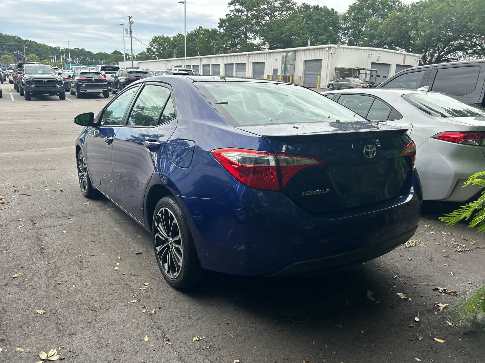 Used 2015 Toyota Corolla S FWD image 2