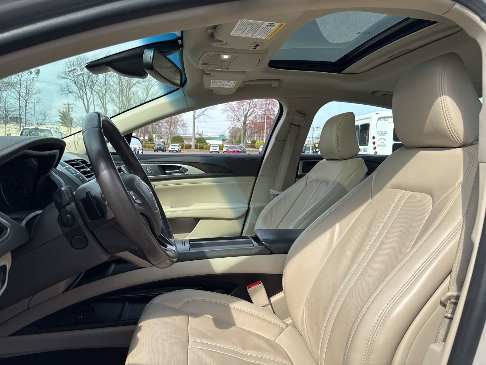 Used 2020 Lincoln MKZ Reserve w/ Elements Package image 2