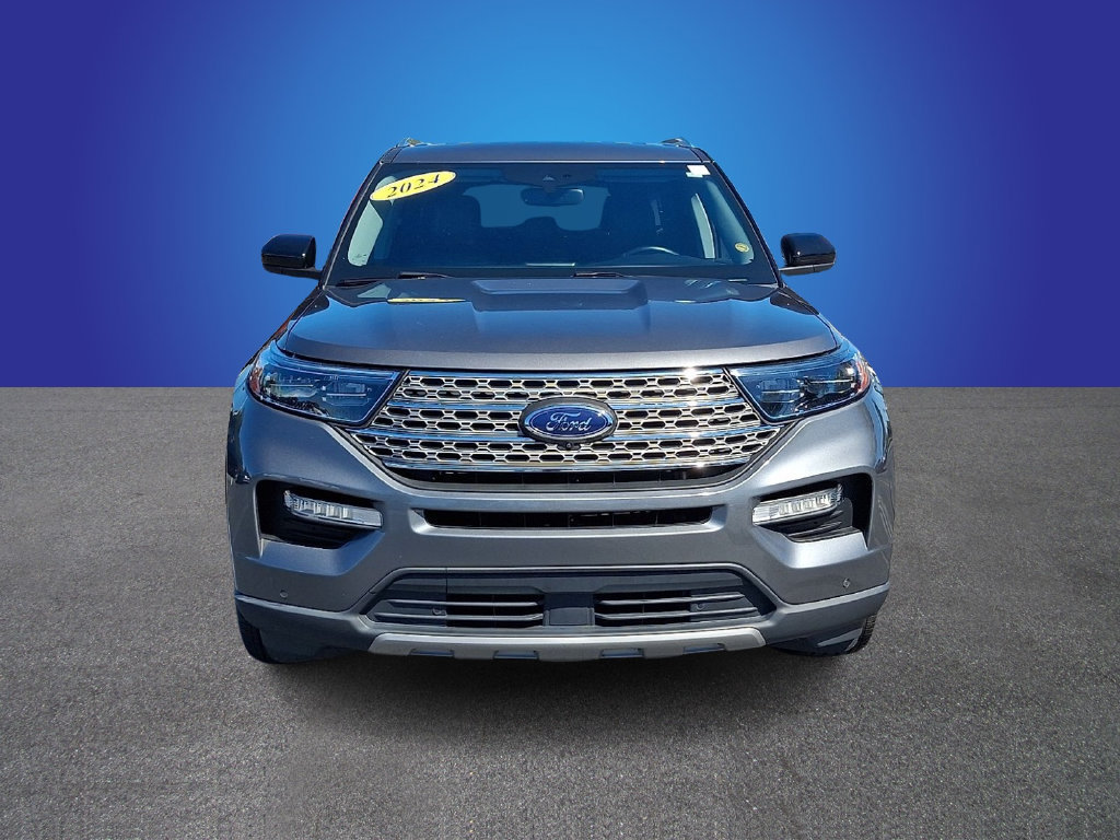 Used 2024 Ford Explorer Limited RWD image 2