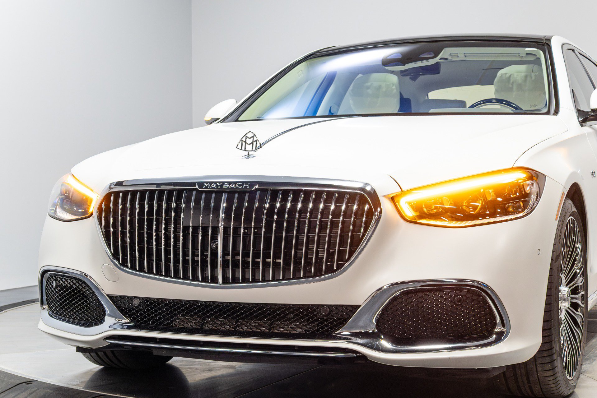 Used 2023 Mercedes-Benz Maybach S 680 4MATIC image 90