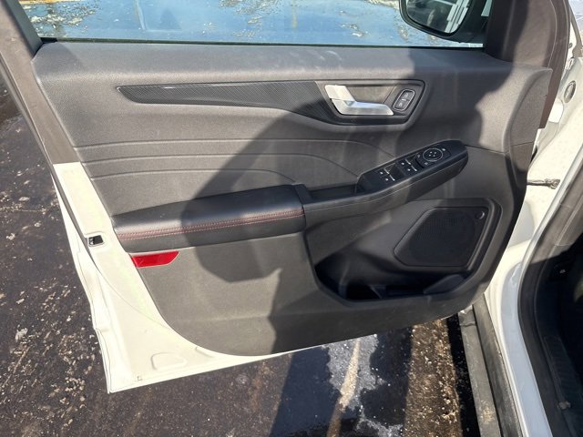 Used 2023 Ford Escape ST-Line Select image 24