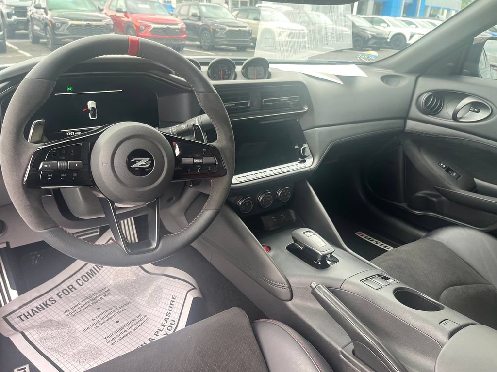 Used 2024 Nissan Z NISMO w/ Floor Mat Package RWD image 12