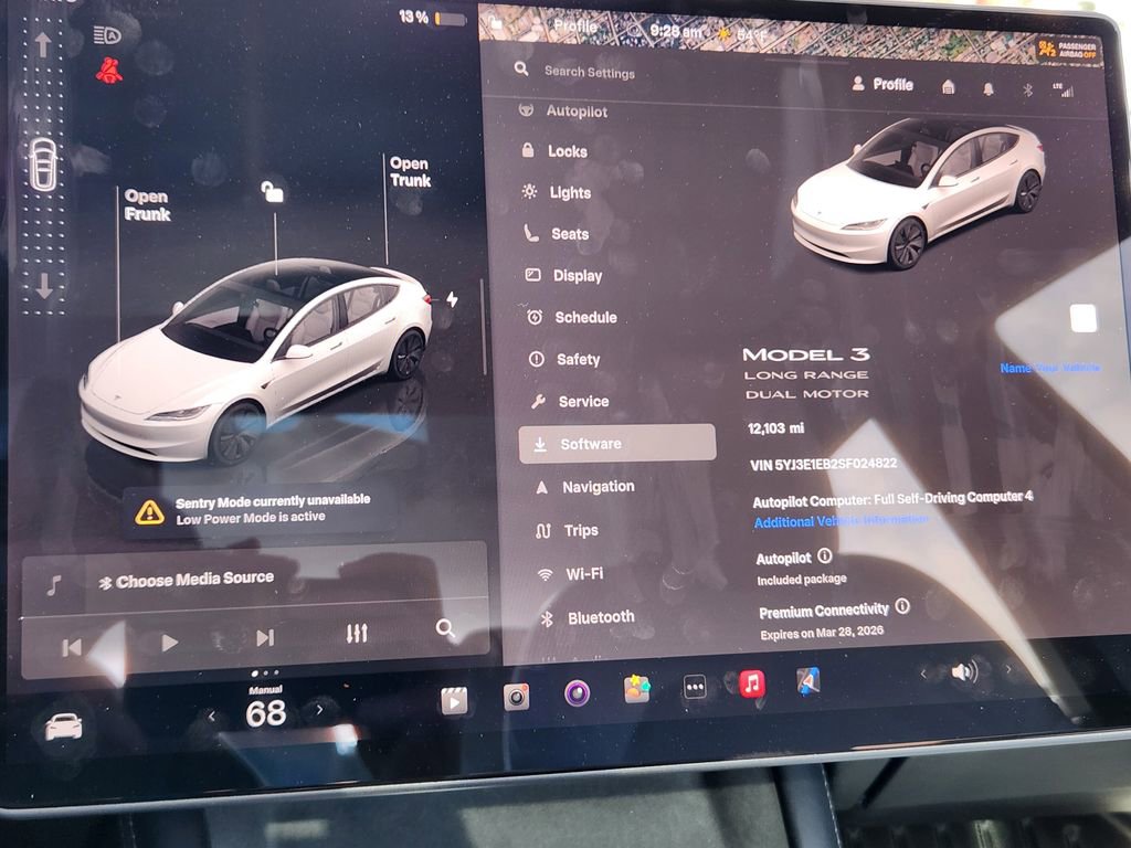 Used 2025 Tesla Model 3 Long Range image 24