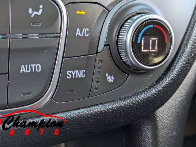 Used 2019 Chevrolet Equinox LT FWD image 26