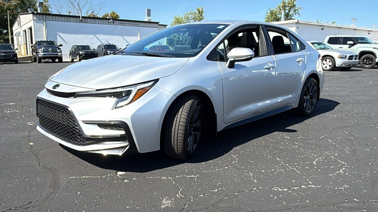 New 2026 Toyota Corolla XSE image 3