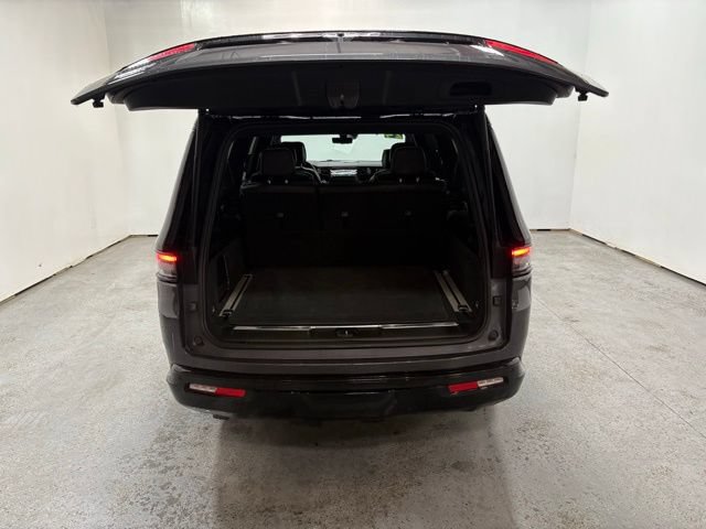 Certified 2024 Jeep Grand Wagoneer L Series II w/ Quick Order Packagew 28T AWD/4WD image 10
