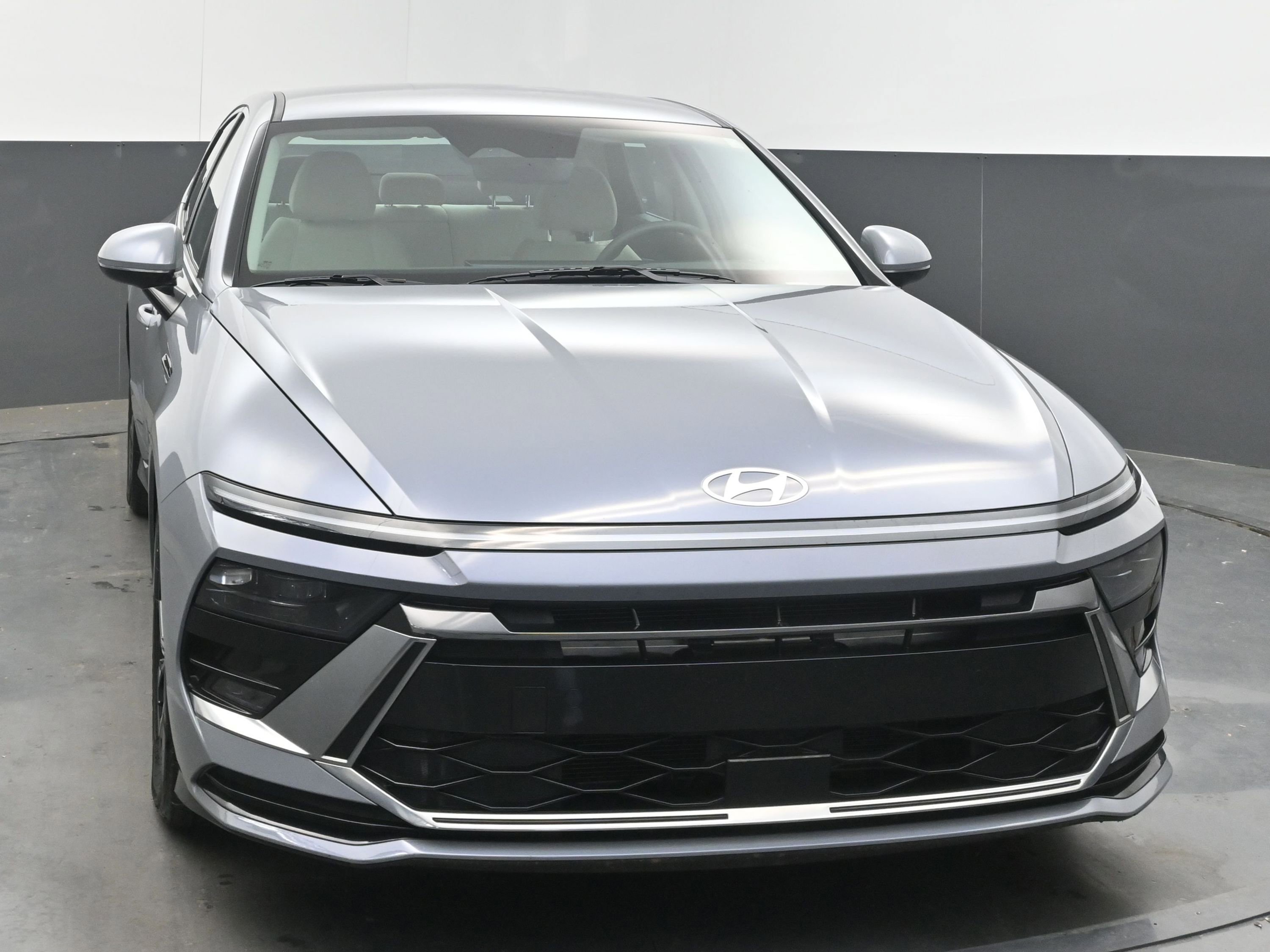 Used 2025 Hyundai Sonata SEL image 3