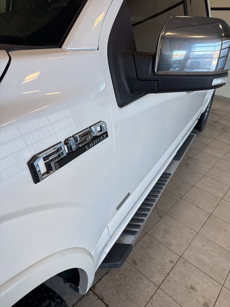 Used 2015 Ford F150 Lariat w/ Equipment Group 502A Luxury image 8