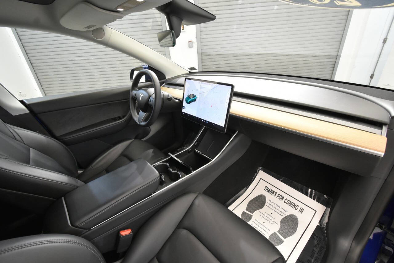Used 2020 Tesla Model Y Performance AWD/4WD image 18