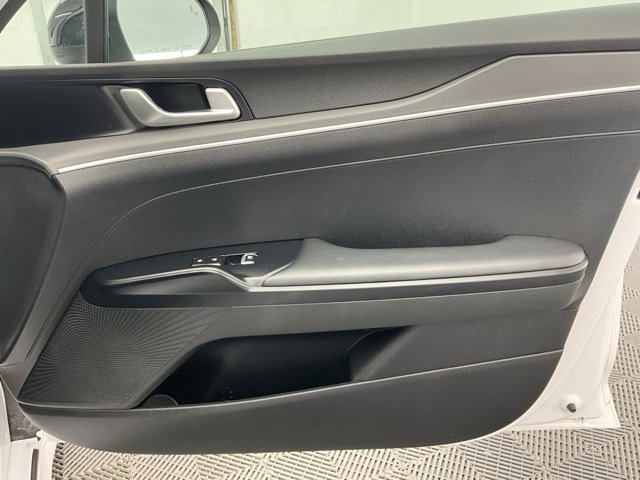 Used 2022 Kia K5 GT-Line image 13