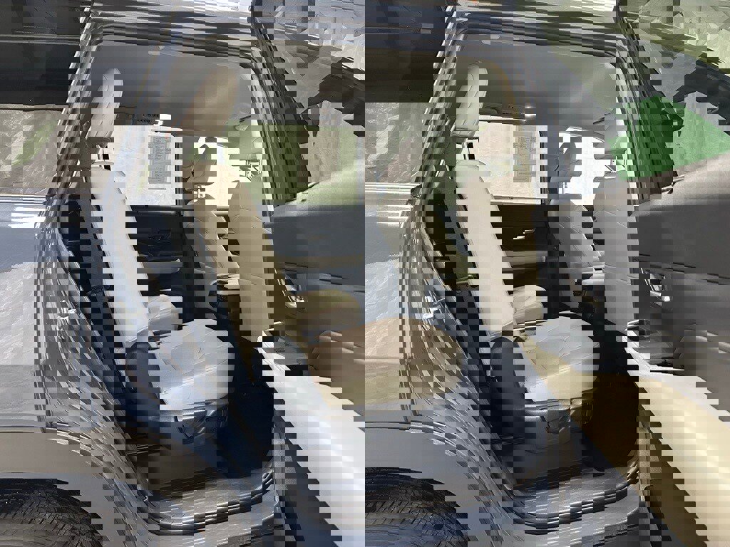 Used 2025 Toyota Grand Highlander AWD image 54