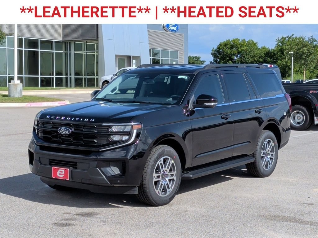 New 2026 Ford Expedition Active RWD image 3