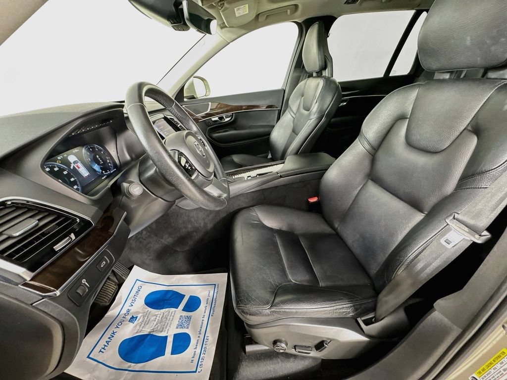 Used 2016 Volvo XC90 T6 Momentum AWD/4WD image 25