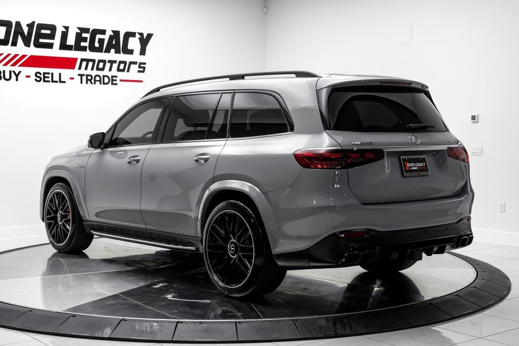 Used 2025 Mercedes-Benz GLS 63 AMG 4MATIC image 12