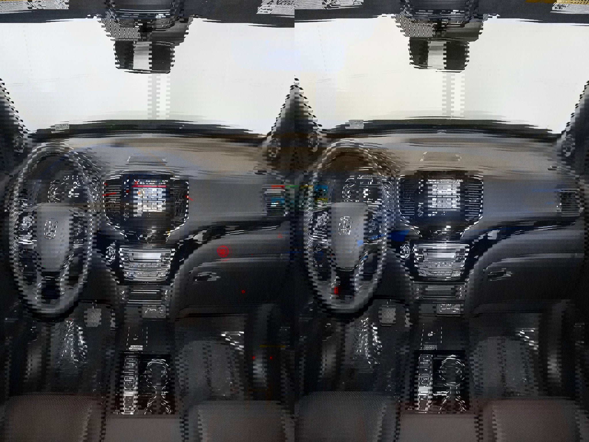 Used 2024 Honda Passport Black Edition image 25