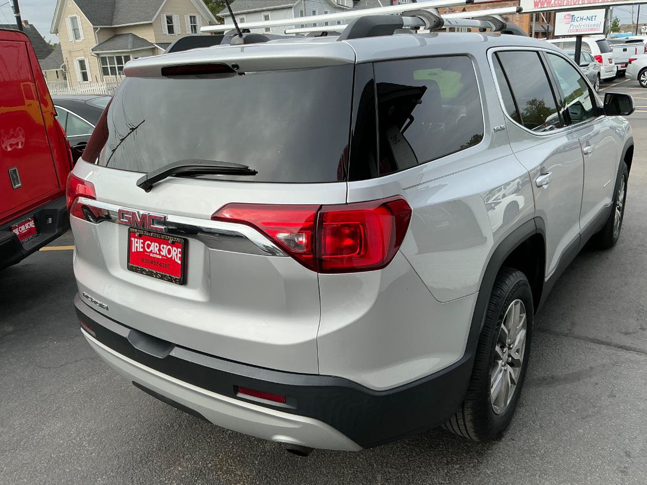 Used 2019 GMC Acadia SLE w/ LPO, Floor Liner Package FWD image 27