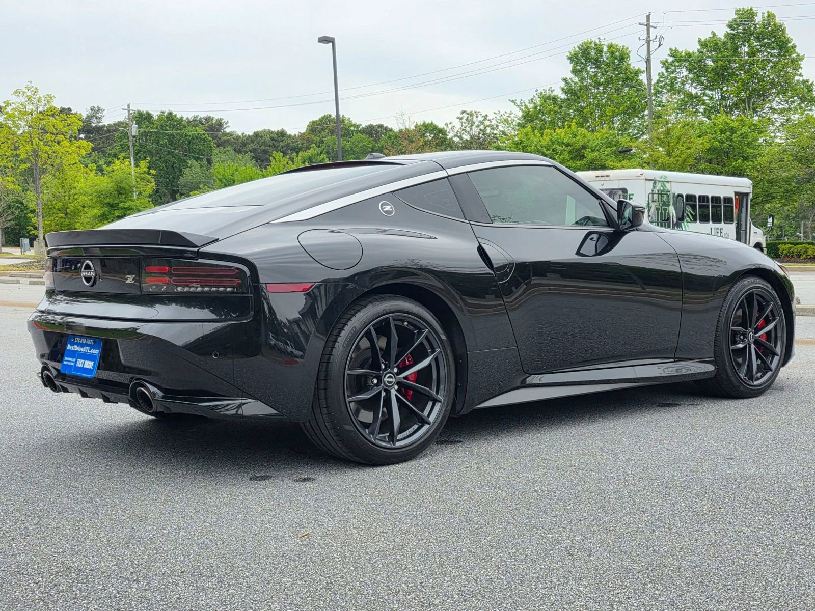 Used 2024 Nissan Z Performance w/ Floor Mat Package RWD image 7
