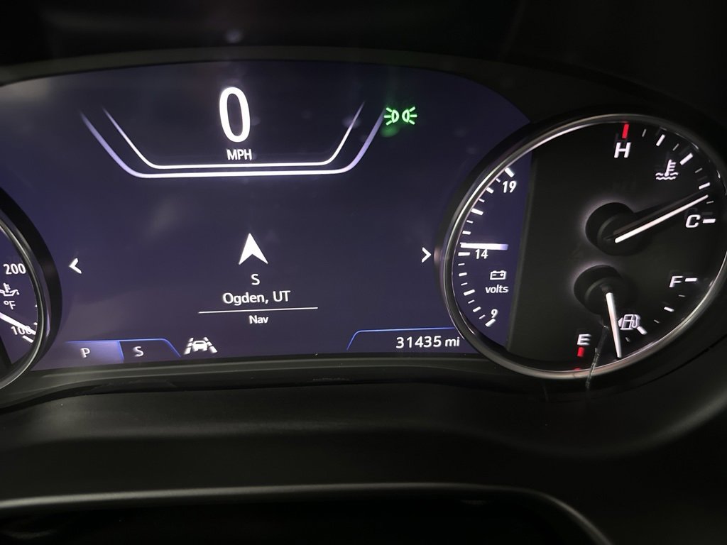 Used 2022 Buick Enclave Premium image 14