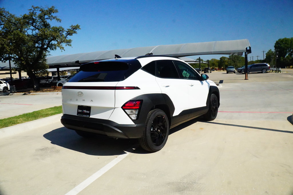 New 2027 Hyundai Kona SEL Sport FWD image 7