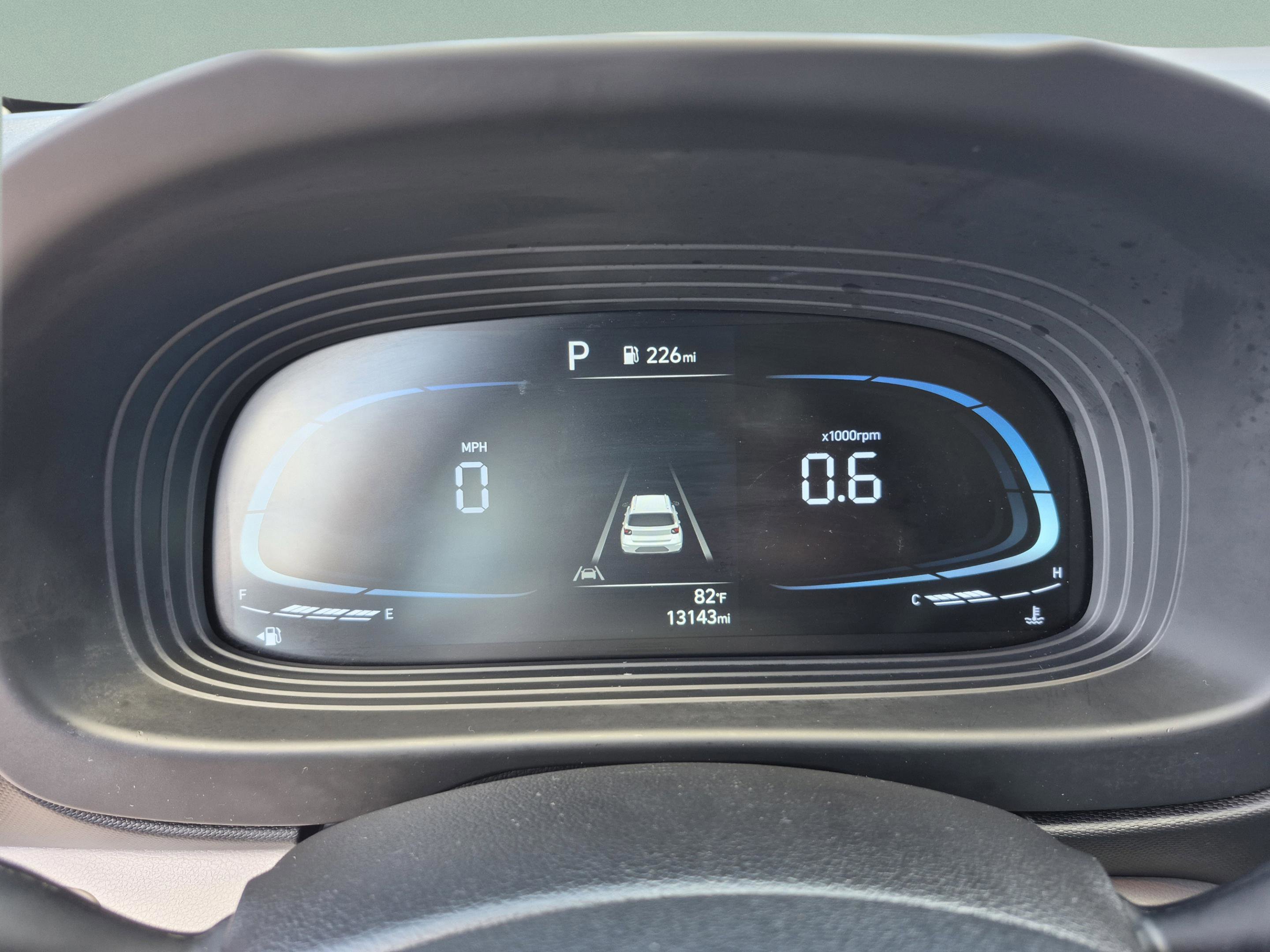 Used 2023 Hyundai Venue SEL FWD image 29