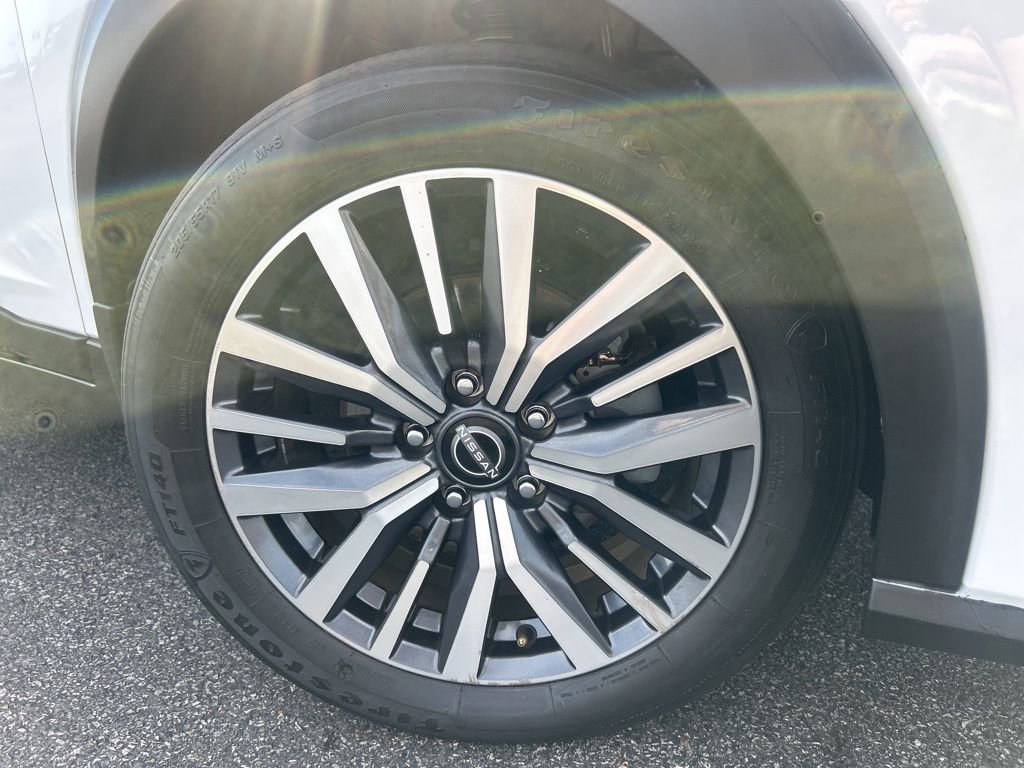 Used 2023 Nissan Kicks SV image 33