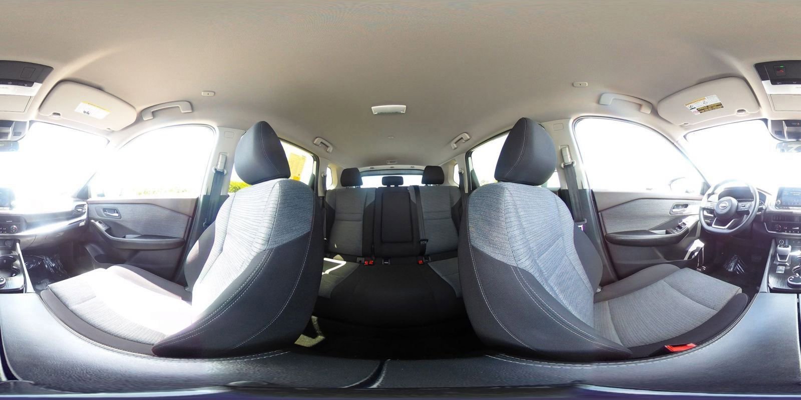 Used 2023 Nissan Rogue SV image 42