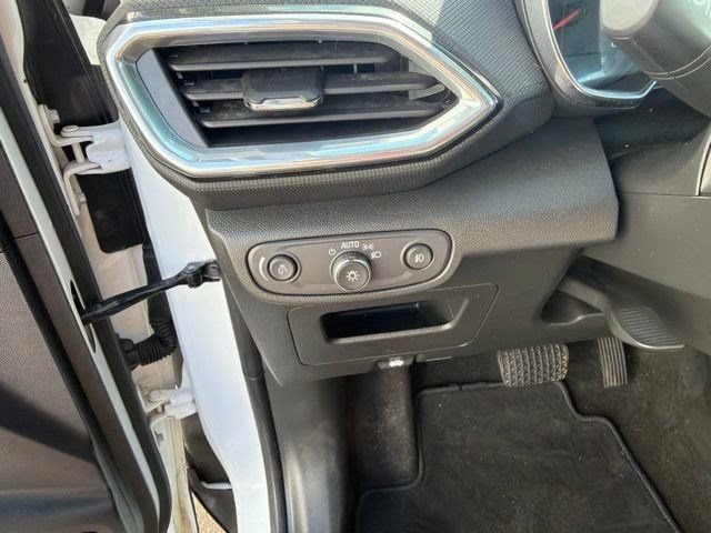 Used 2023 Chevrolet TrailBlazer LT FWD image 19